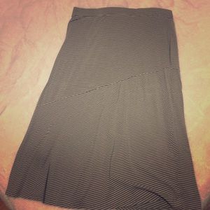 Sonoma 1X Maxi Skirt. Grey and white striped